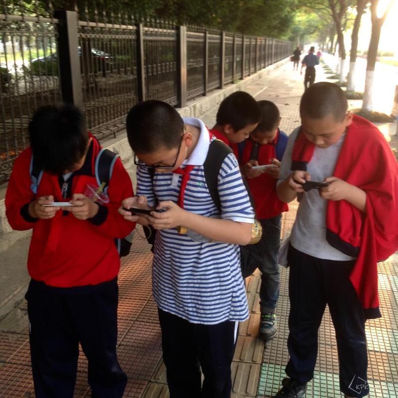 2023小学生可以玩手机游戏吗（小学生可不可以玩手机游戏）