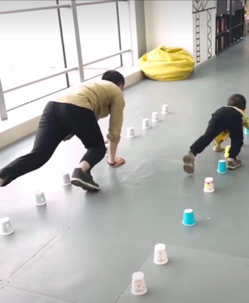 6岁孩子玩的亲子游戏（6岁孩子玩的亲子游戏大全）