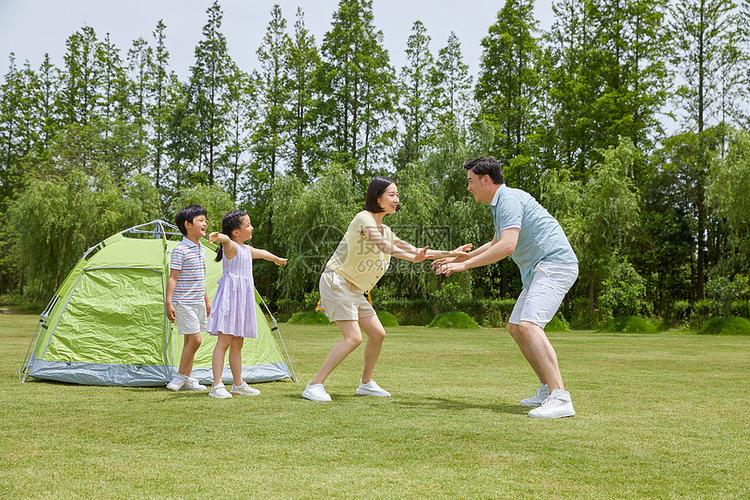 2023年适合一家人一起玩的游戏有哪些（过年适合家人一起玩的游戏）
