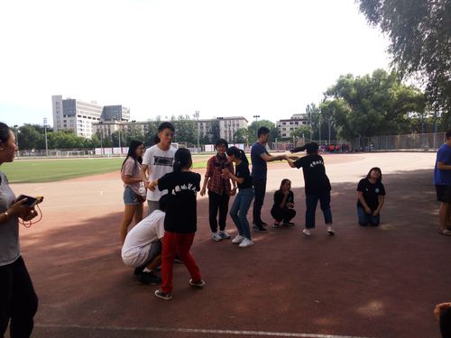 2024和同学一起玩的游戏有哪些（和同学一起玩的手游）
