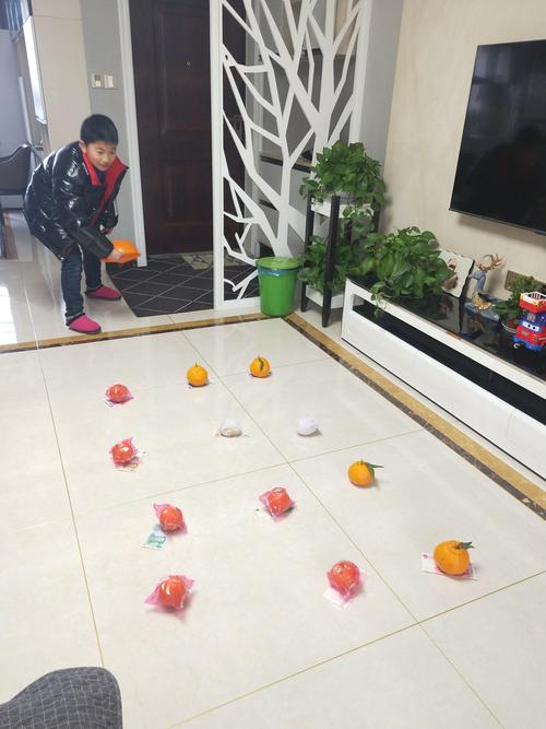 三五个人玩的小游戏（适合三五个人玩的小游戏）