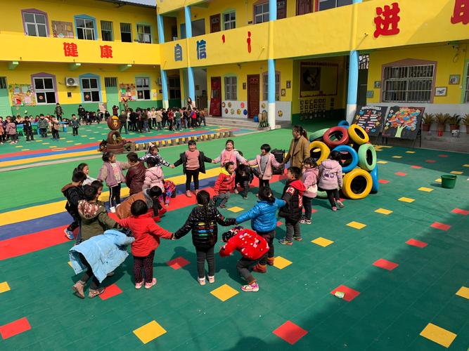 幼儿园游戏合集（幼儿园游戏合集图片）