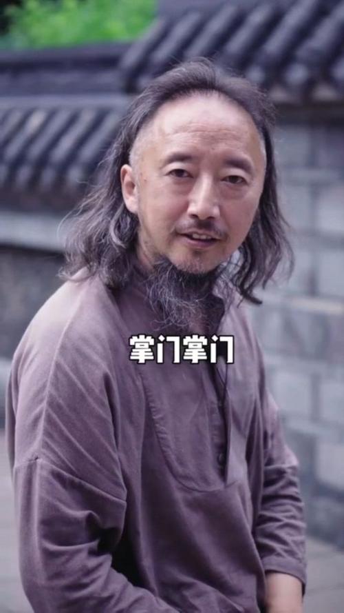 2024最多人玩的手游 (最多人玩的手游排行榜2024前十名有哪些英雄 )